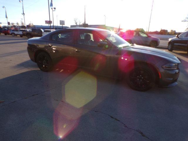 2020 dodge charger sxt