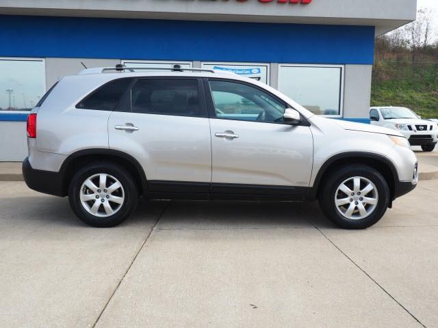 2013 kia sorento lx awd lx 4dr suv for sale in triadelphia, west virginia