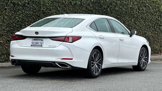 2024 Lexus ES