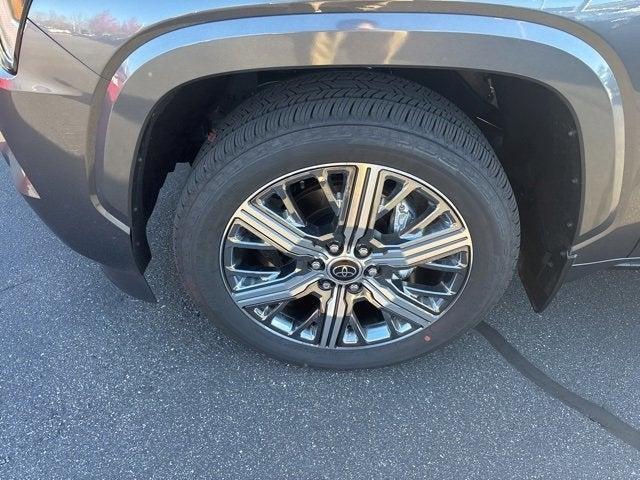 2024 toyota sequoia capstone