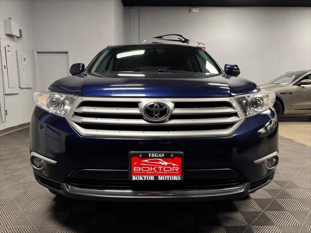 2012 toyota highlander limited