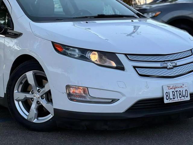2014 chevrolet volt base