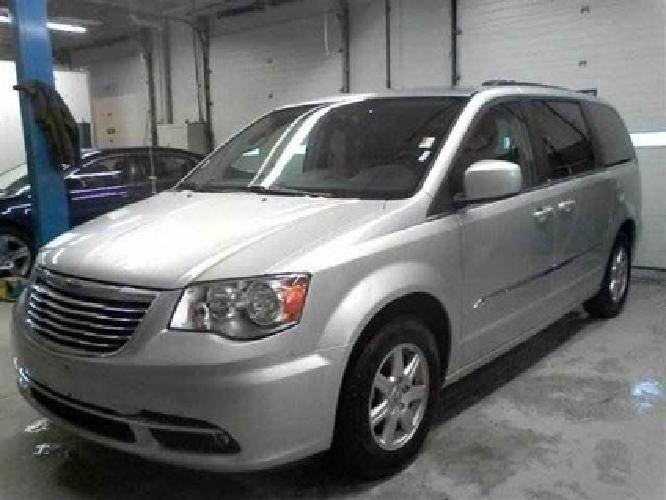 2012 chrysler town & country touring minivan 4d in pittsburgh, pa
