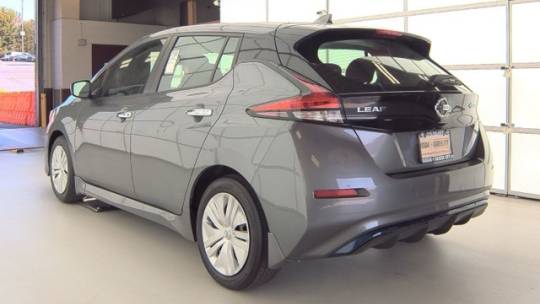 2022 nissan leaf s