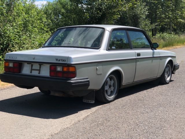 1983 volvo 242 turbo coupe r-sport international