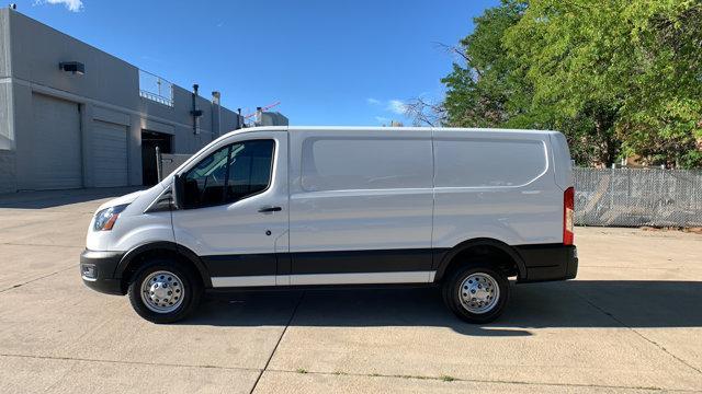 2023 ford transit-150 base
