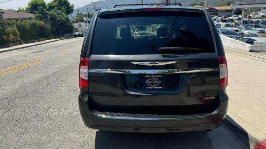 2012 Chrysler Town & Country