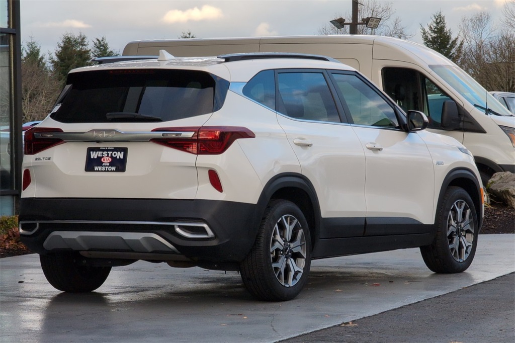2022 kia seltos ex
