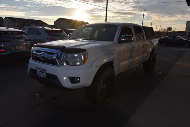 2014 toyota tacoma base