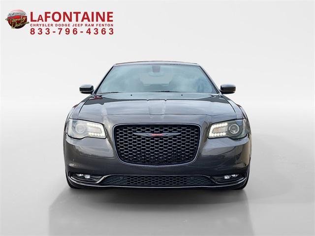 2023 chrysler 300 s