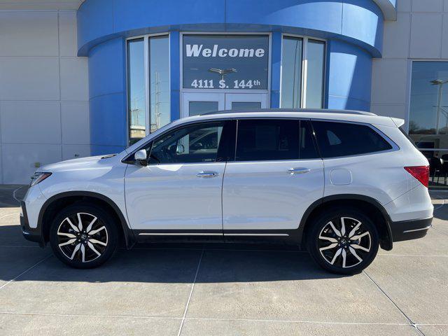 2022 honda pilot touring 8-passenger