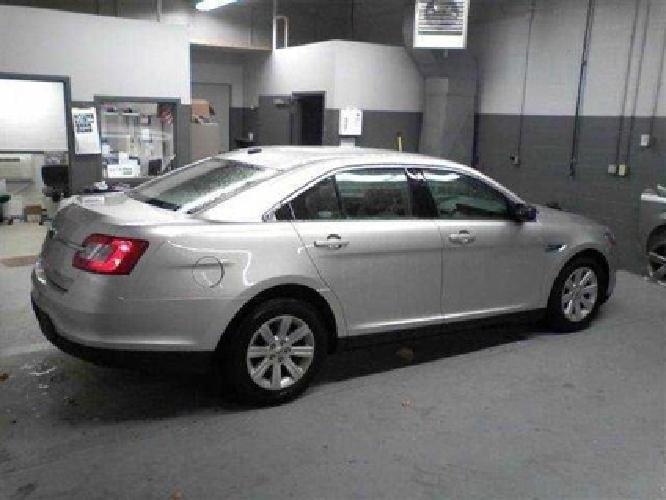 2010 ford taurus se sedan 4d in pittsburgh, pa