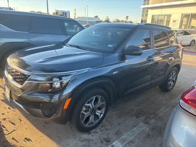 2022 kia seltos ex