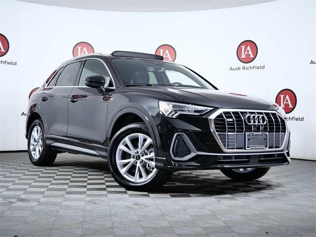 2024 audi q3 45 s line premium plus