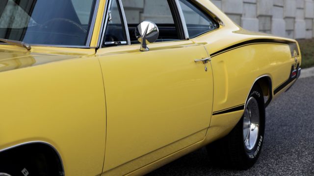 dodge coronet super bee 440 six pack