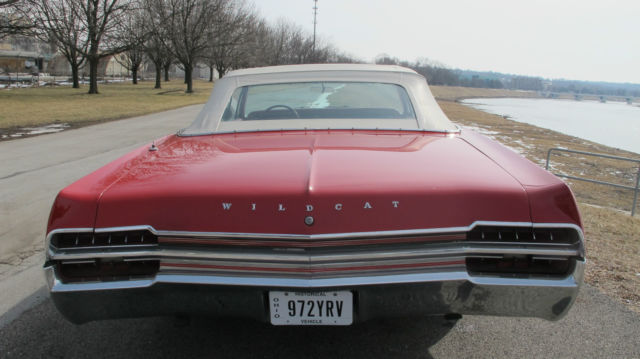 rare wildcat convertible with factory tachometer