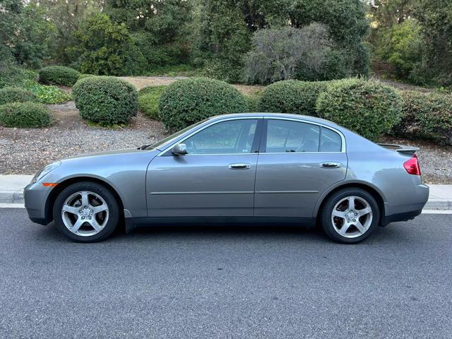2004 infiniti g35 base