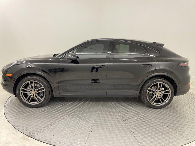 2022 porsche cayenne platinum edition