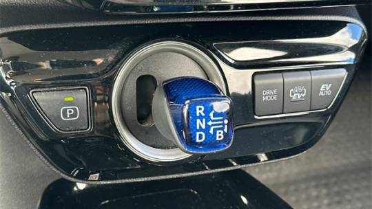 2022 toyota prius prime xle