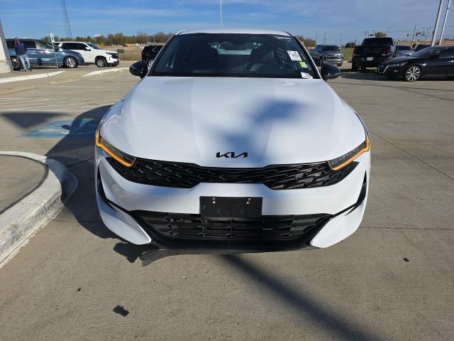 2022 kia k5 gt-line