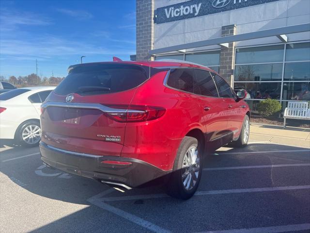2019 buick enclave essence