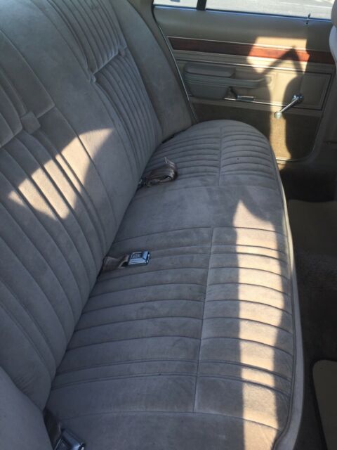 1989 ford crown victoria ltd