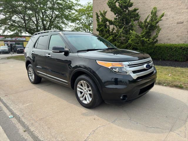 2014 ford explorer xlt