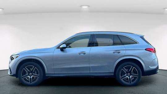 2025 Mercedes-Benz GLC