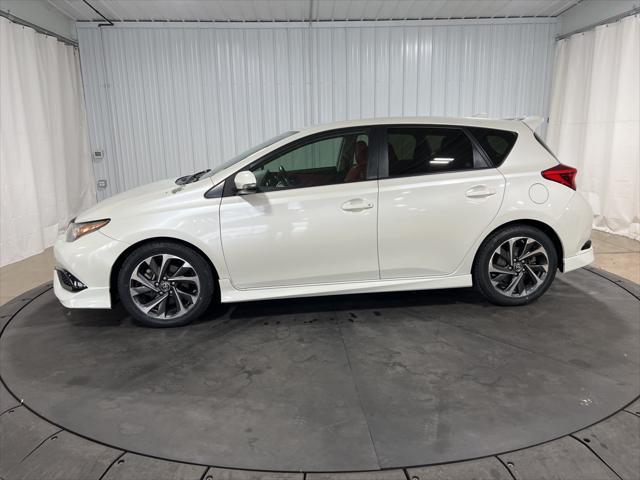 2017 toyota corolla im base
