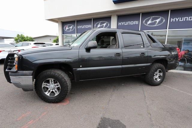 2005 chevrolet avalanche 1500 ls 4dr 1500 ls 4wd crew cab sb for sale in kahului, hawaii