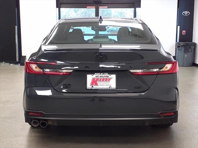 2025 toyota camry se