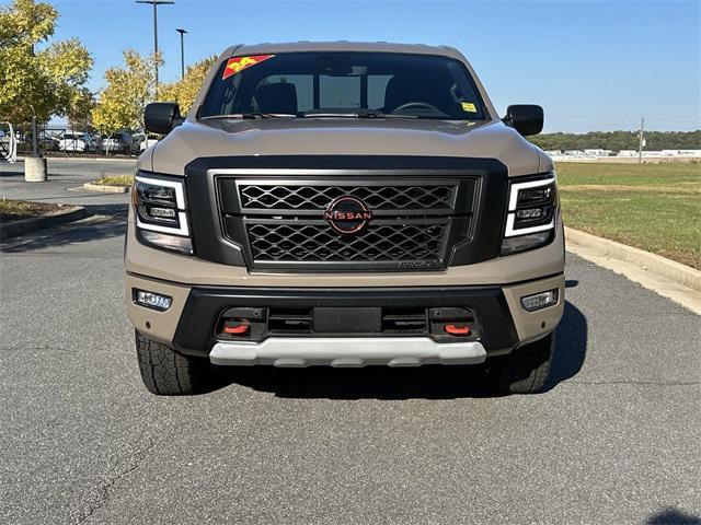 2024 nissan titan pro-4x