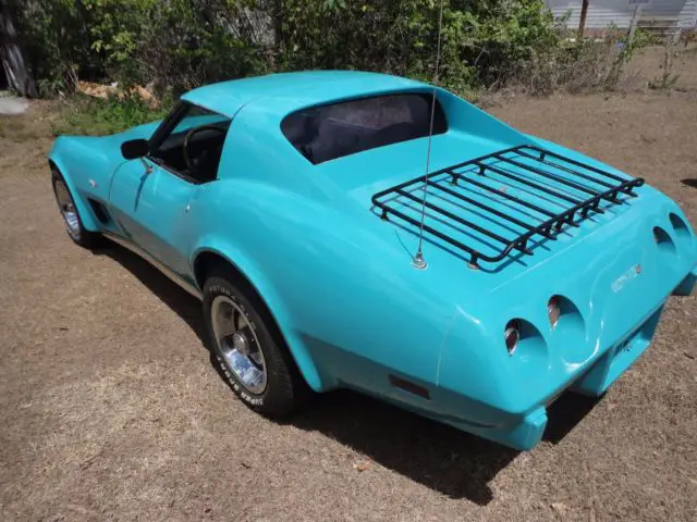 1977 chevrolet corvette,cool color, estate sale, great shape,runs good