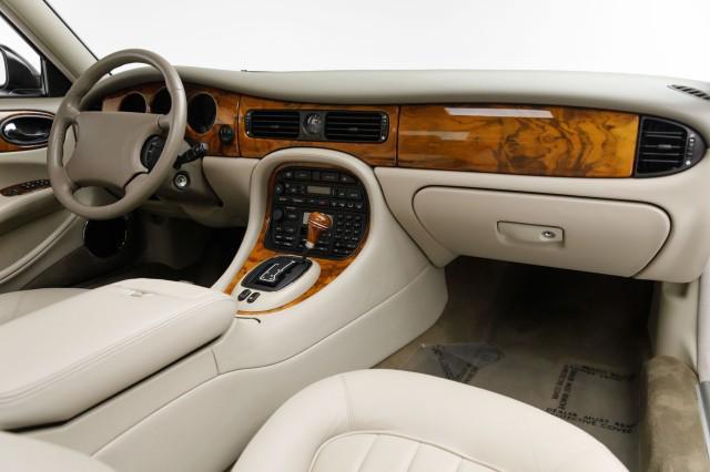 1998 jaguar xj base