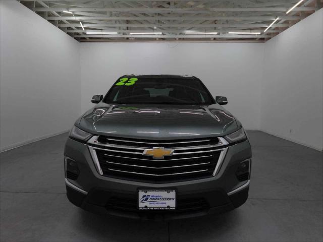 2023 chevrolet traverse lt cloth