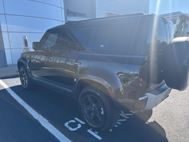 2023 land rover defender 110 standard