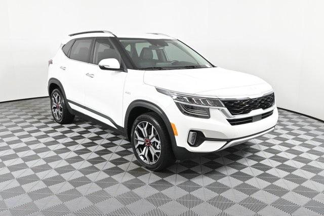 2022 kia seltos sx