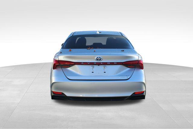 2020 toyota avalon hybrid limited