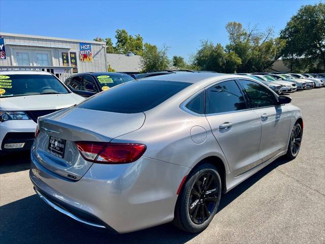 2015 chrysler 200 limited