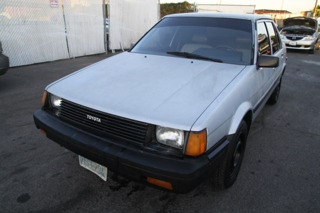 1985 toyota corolla deluxe manual 4 cylinder no reserve