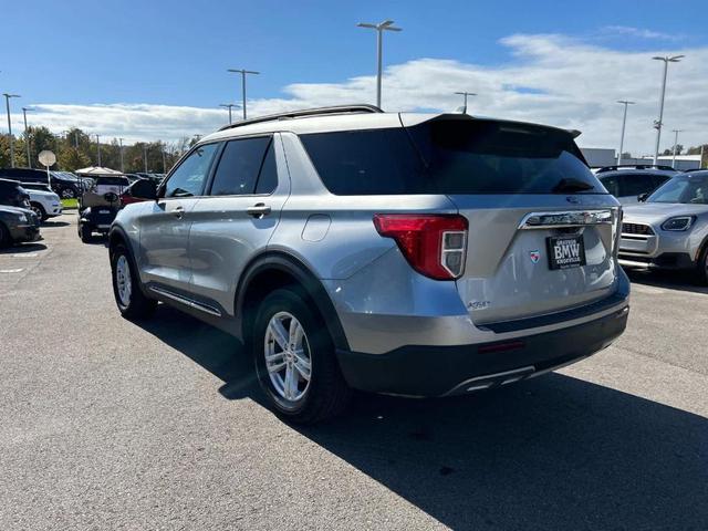 2020 ford explorer xlt