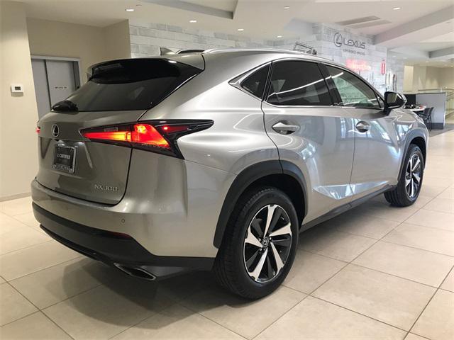 2021 lexus nx 300 base