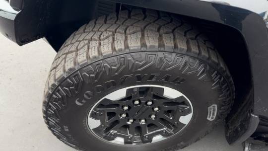 2024 GMC Hummer EV