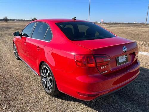 2012 volkswagen jetta 2.0t gli sedan 4d
