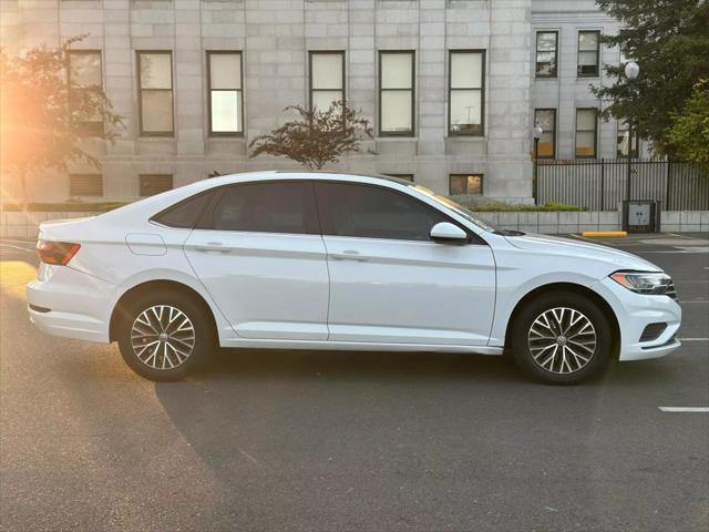 2019 volkswagen jetta 1.4t r-line