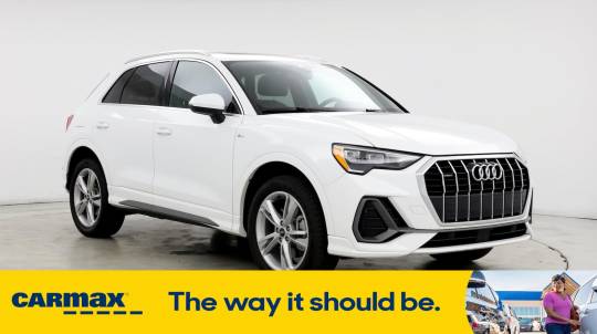 2022 Audi Q3