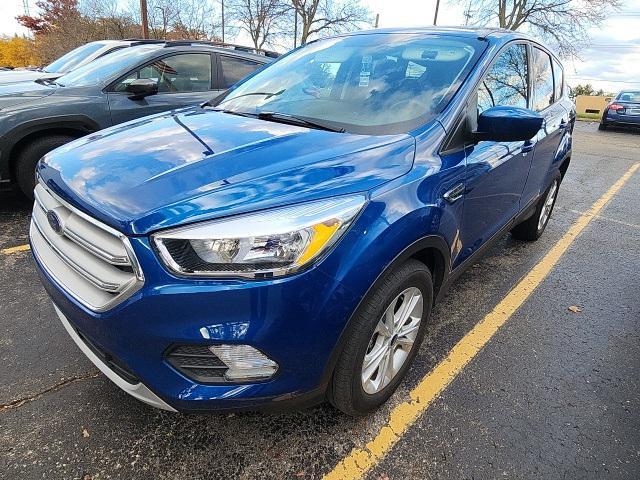 2019 ford escape se