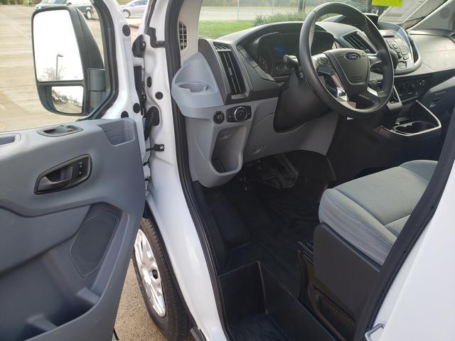 2015 ford transit-150 t-150 130 low roof xlt swing-out rh dr