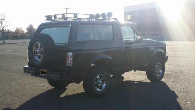 1993 ford bronco xlt custom sport lifted 123k miles rebuilt motor/trans