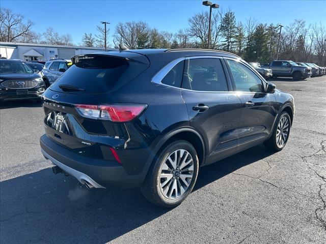 2021 ford escape titanium